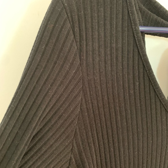 ASOS black dress. Size 8 - Picture 4 of 5